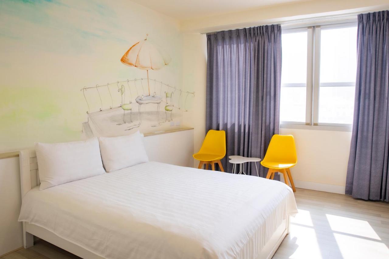 Moment Inn Tainan Extérieur photo