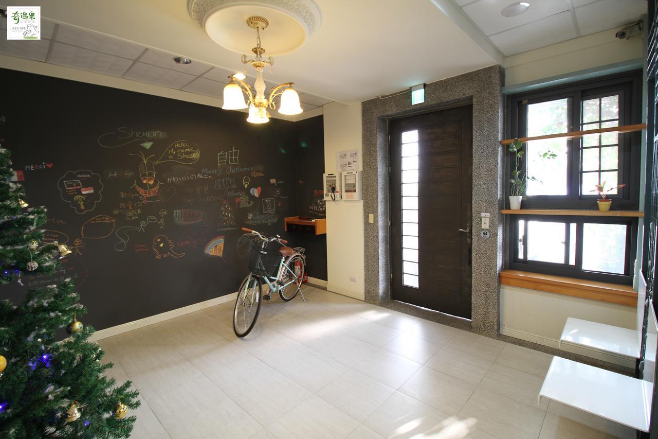 Moment Inn Tainan Extérieur photo